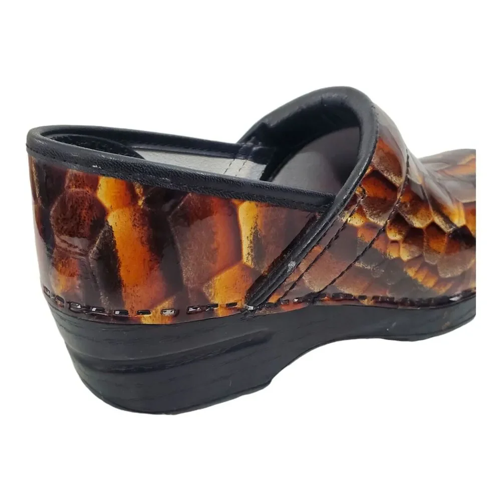 DANSKO Shoes Womens Size 37 US 7 Brown Animal Print Patent Leather Nursing Clogs